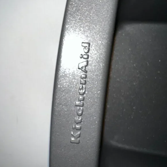 KitchenAid 3-Piece Bakeware Set | Baking Sheet, Cake Pan & Loaf Pan - Picture 3 of 16